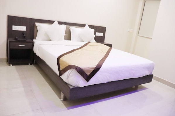 Rollaway beds, free WiFi