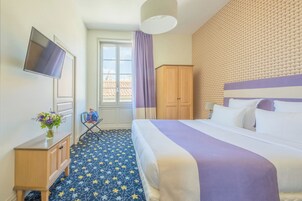 Premium bedding, individually decorated, individually furnished, desk