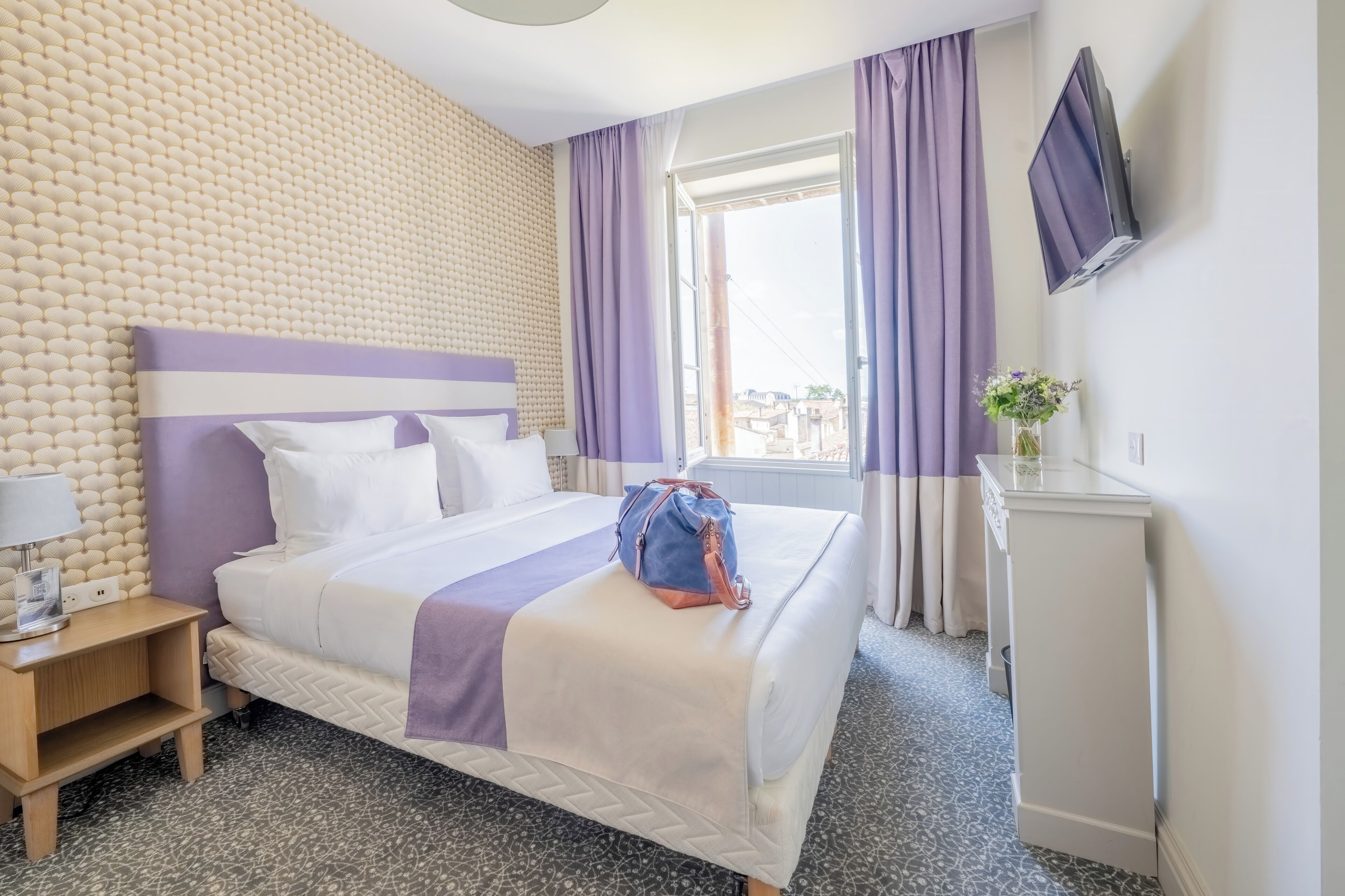 premium bedding, individually decorated, individually furnished, desk