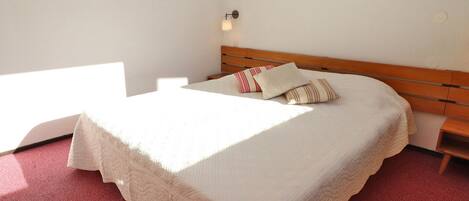 1 chambre, draps fournis