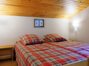 2 多间卧室、床单