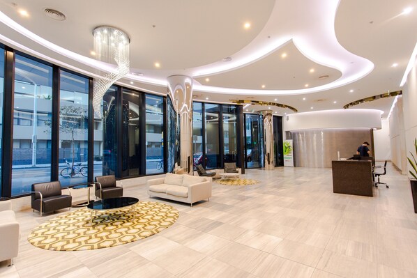 Lobby sitting area - Urban Oasis - Designed Service Apartment (South Yarra)