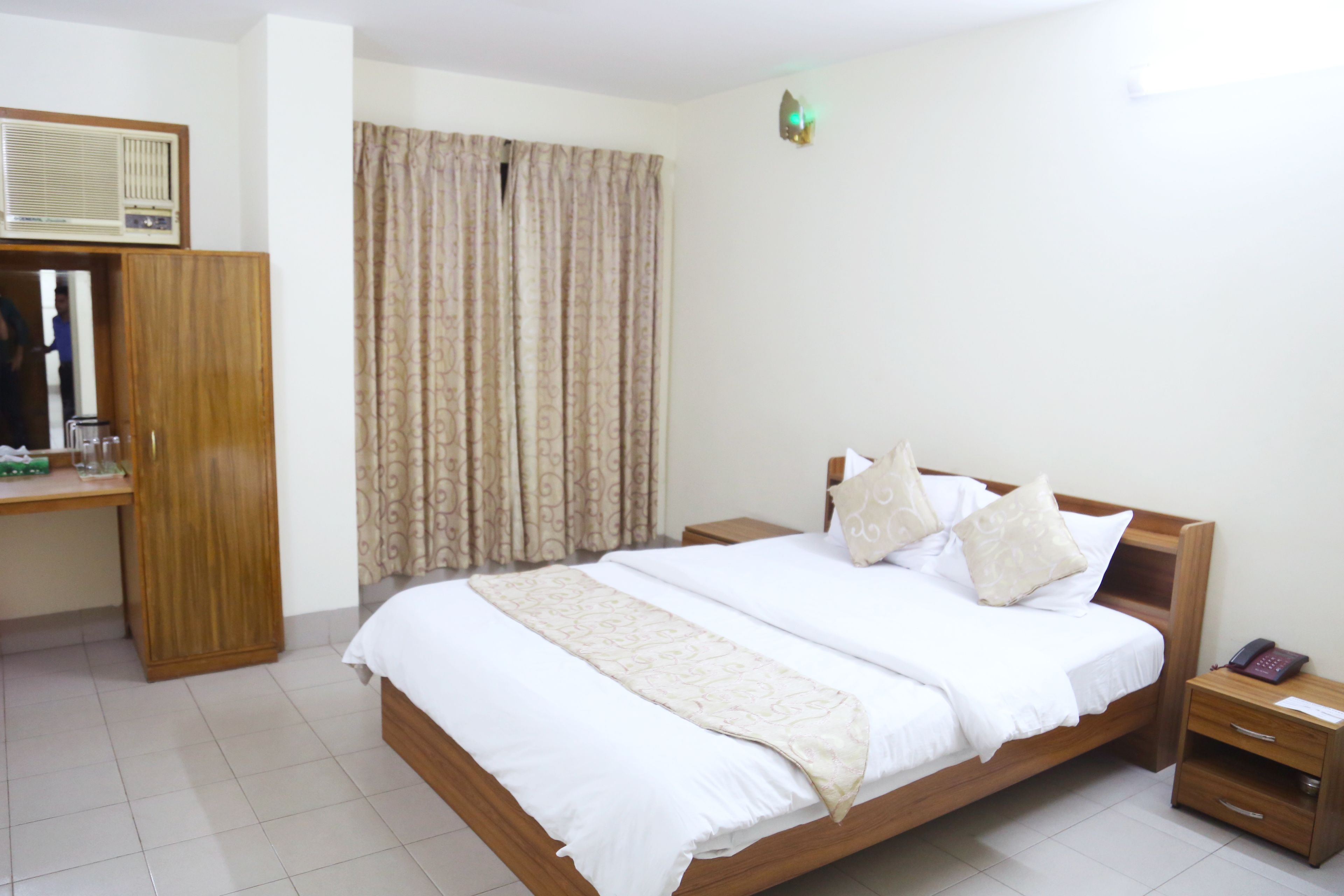 Deluxe Double Room | 1 bedroom, desk, free WiFi