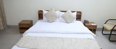 Chambre Double Deluxe | 1 chambre, bureau, Wi-Fi gratuit