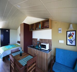 Luxury Tent, 1 Double Bed | Desk