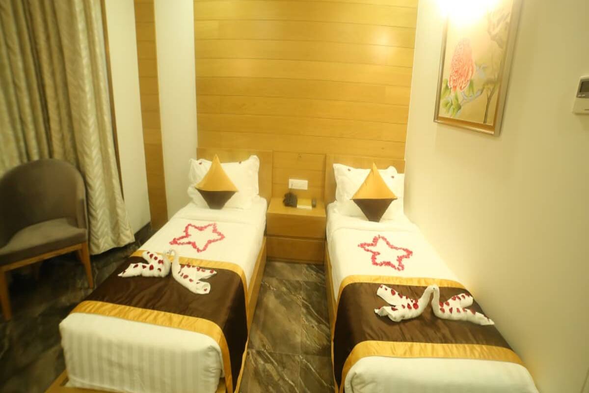 Suite Club, 1 cama matrimonial | Escritorio, tabla de planchar con plancha y wifi gratis