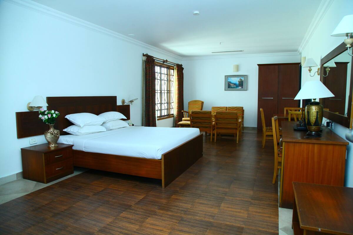 Suite | Minibar, rollaway beds, free WiFi