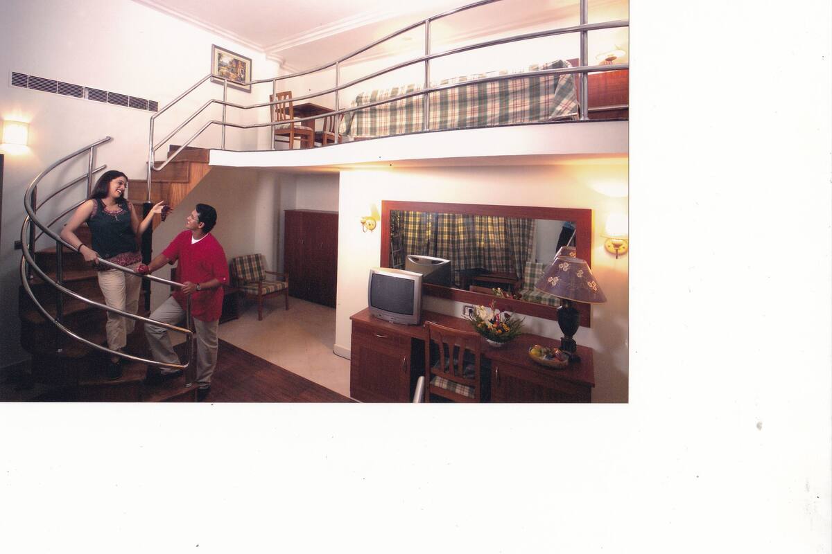 Suite | Living area