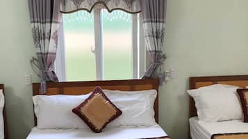 1 bedroom, desk, free WiFi