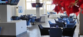Green Leaf Hotel