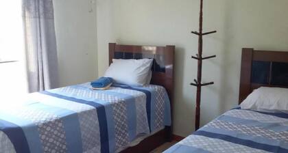 Quartos em casa IN Caxias