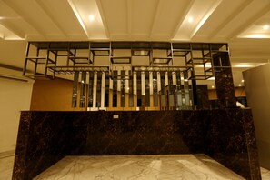 Interior detail - Hotel Almati Inn (New Delhi)