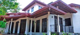 Kottamba Yala Stay & Safari