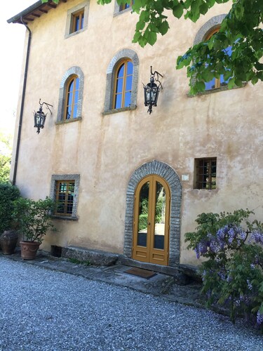 Villa XVI sec Avec piscine d'eau salée Wifi A / C dans une zone clôturée                  