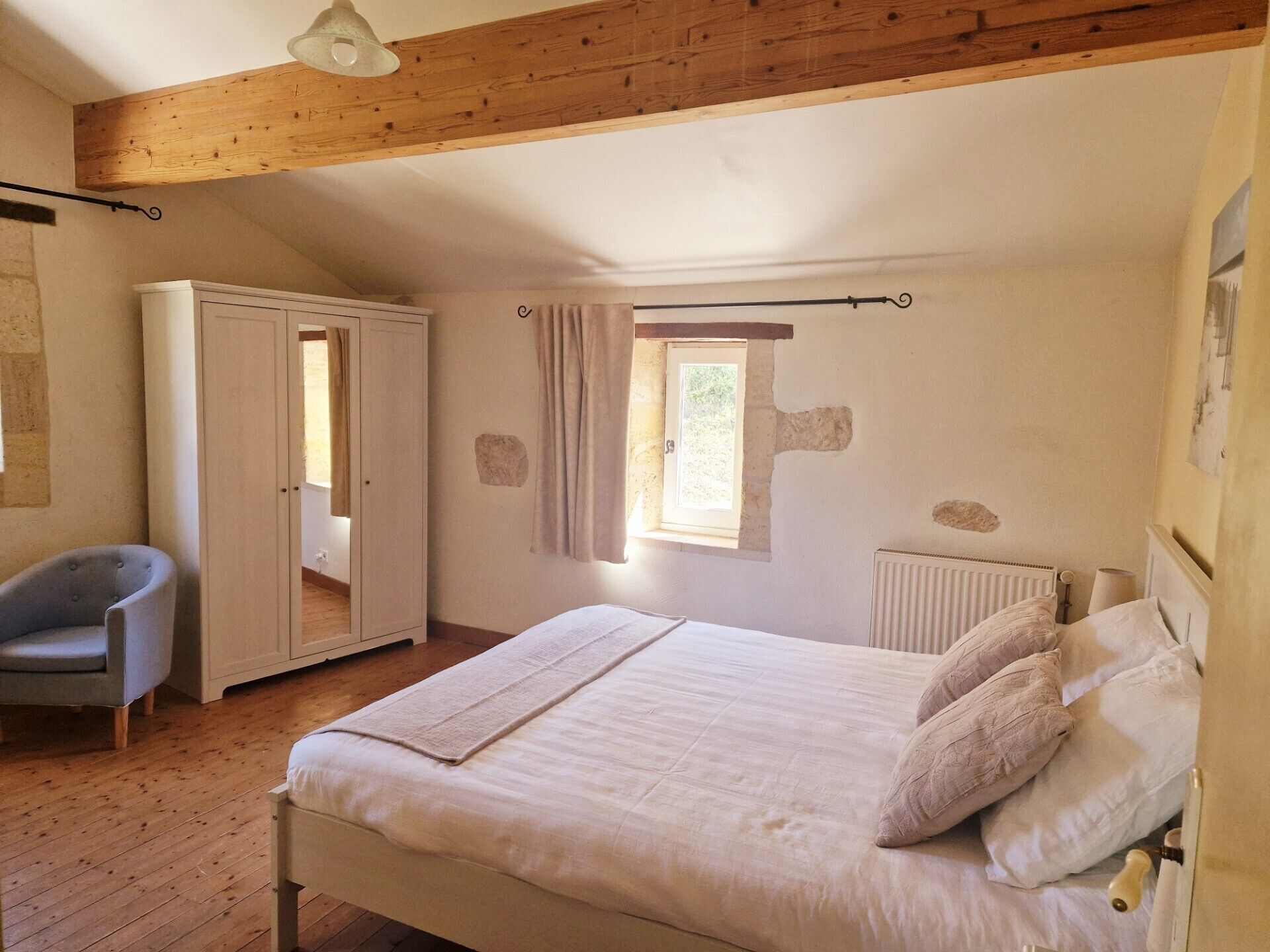 3 soverom, strykejern/-brett, reiseseng for barn og wi-fi (inkludert)