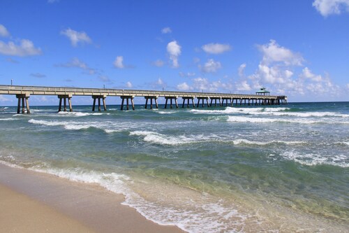 Tropischer Traum erhitztes Pool-Haus