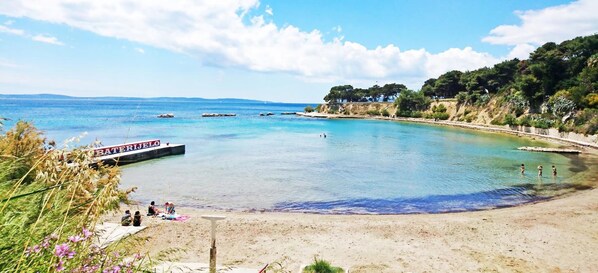 LCD TV - Beach House Split (Split)