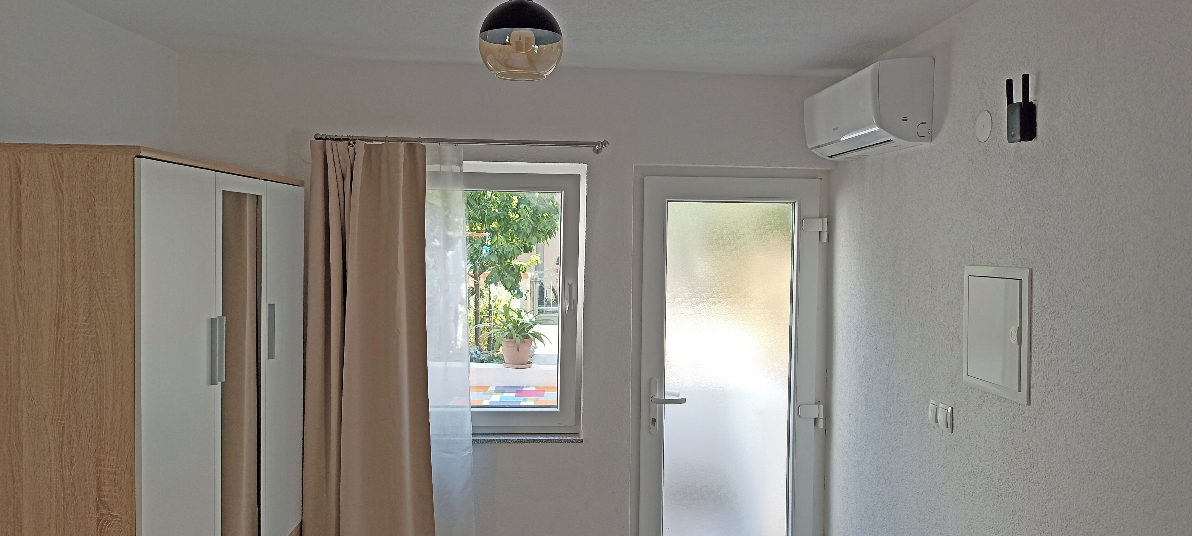 apartment with terrace | 3 bedrooms, iron/ironing board, free wifi, bed sheets