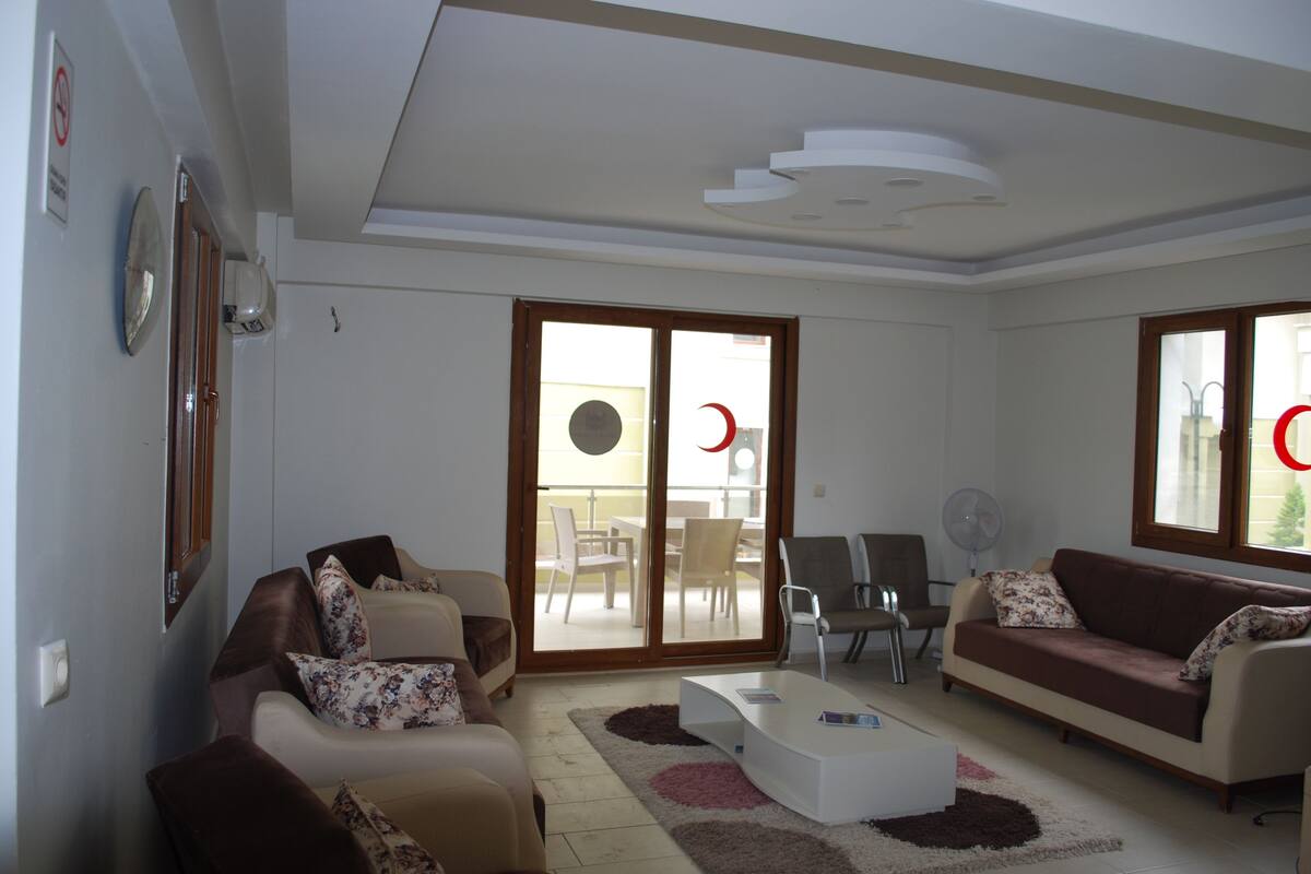 Exclusive-villa - 4 soveværelser - 2 badeværelser - ved pool | Stue