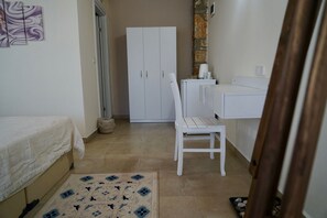 Design-Zimmer, 1 Schlafzimmer, zum Garten hin