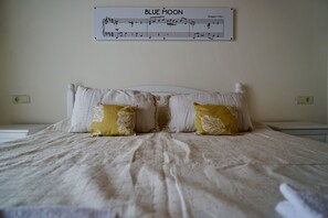 Economy-Zimmer, 1 Schlafzimmer, eingeschränkter Meerblick (XX)