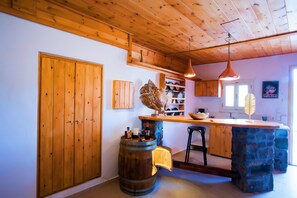 Private suite | Living area | Flat-screen TV - Myconian brothers (Mykonos)