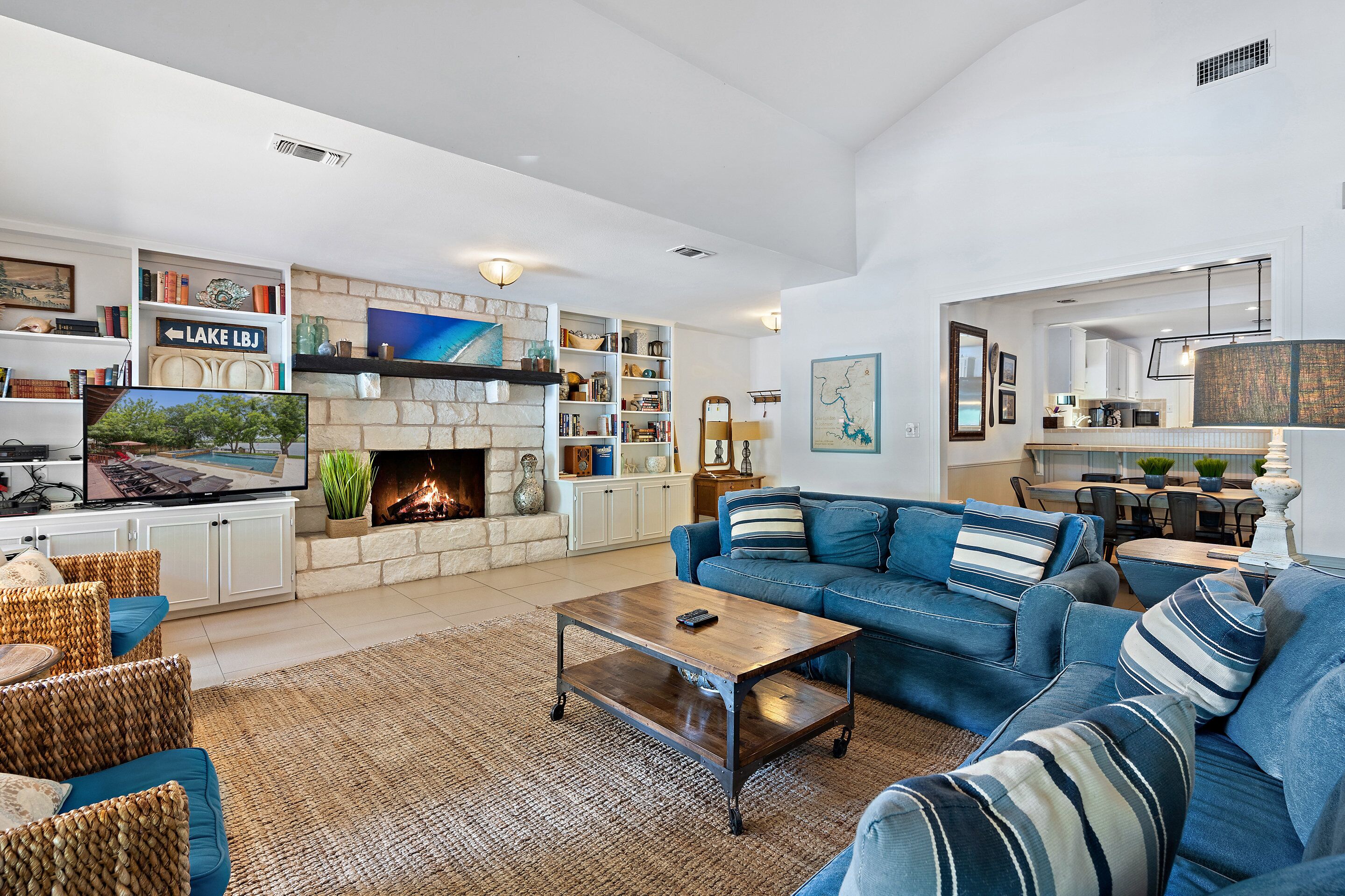 TV, videospill, DVD-spiller og fotballspill