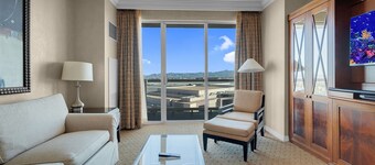 Stay at The Signature at MGM without any resort fees!  F1 VIEWS FROM BALCONY!