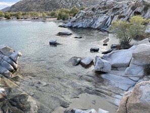 Beach nearby, sun-loungers - Playera bungalow F sea view (Paros)