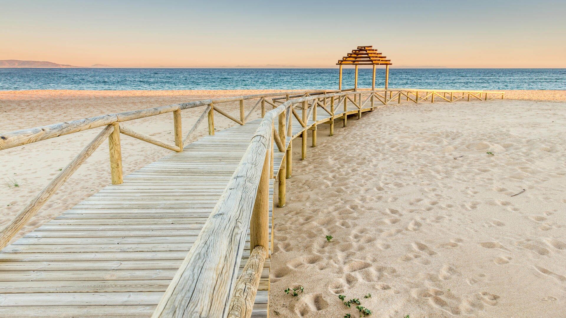 Strand