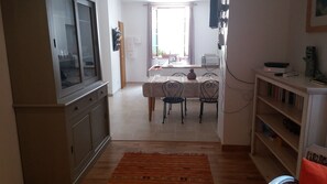 Dining - 3 star furnished comfortable, newly renovated, quiet historic center (Castellane)