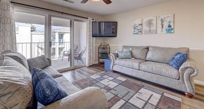 Pure Comfort - 3 bedroom/2 bath Las Palmas Condo