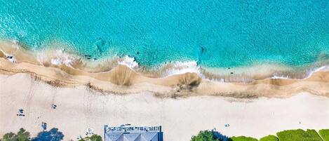 ビーチ、サンラウンジャー、ビーチタオル