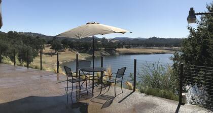 Järven edessä on oma käynnistää ramppi