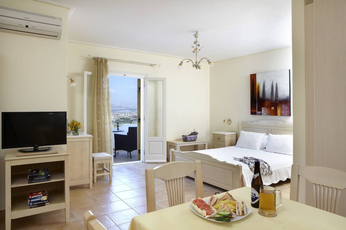 1 bedroom, in-room safe, soundproofing, iron/ironing board