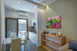 Chambre Junior | Minibar, coffres-forts dans les chambres, bureau, Wi-Fi gratuit