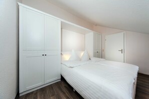 1 chambre, lit parapluie, Wi-Fi, draps fournis