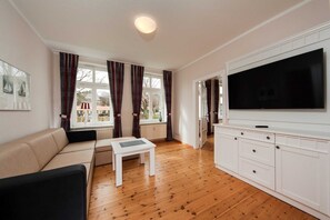 TV - Apartment Altefähr - House Grahl GM 69912 (Graal-Müritz)