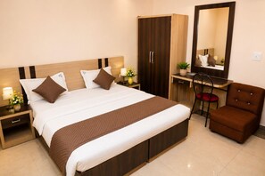 Double Room | Desk, free wired internet - Central Hotel (Lucknow)