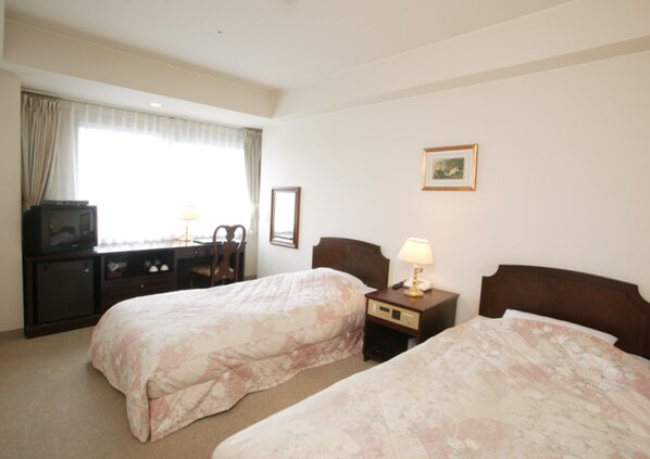 In-room safe, free WiFi