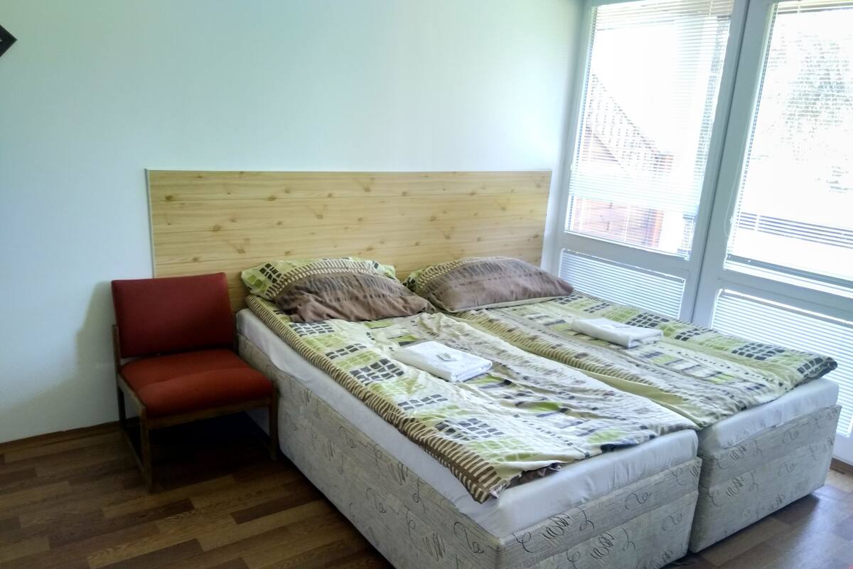 Family Apartment | Desk, WiFi (free)