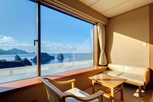 和室 10畳 西棟 朝食付き 禁煙 | ミニバー、セーフティボックス (室内)、WiFi (無料)、ベッドシーツ