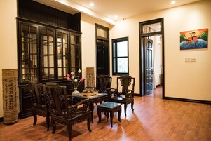 Sala de estar en el lobby