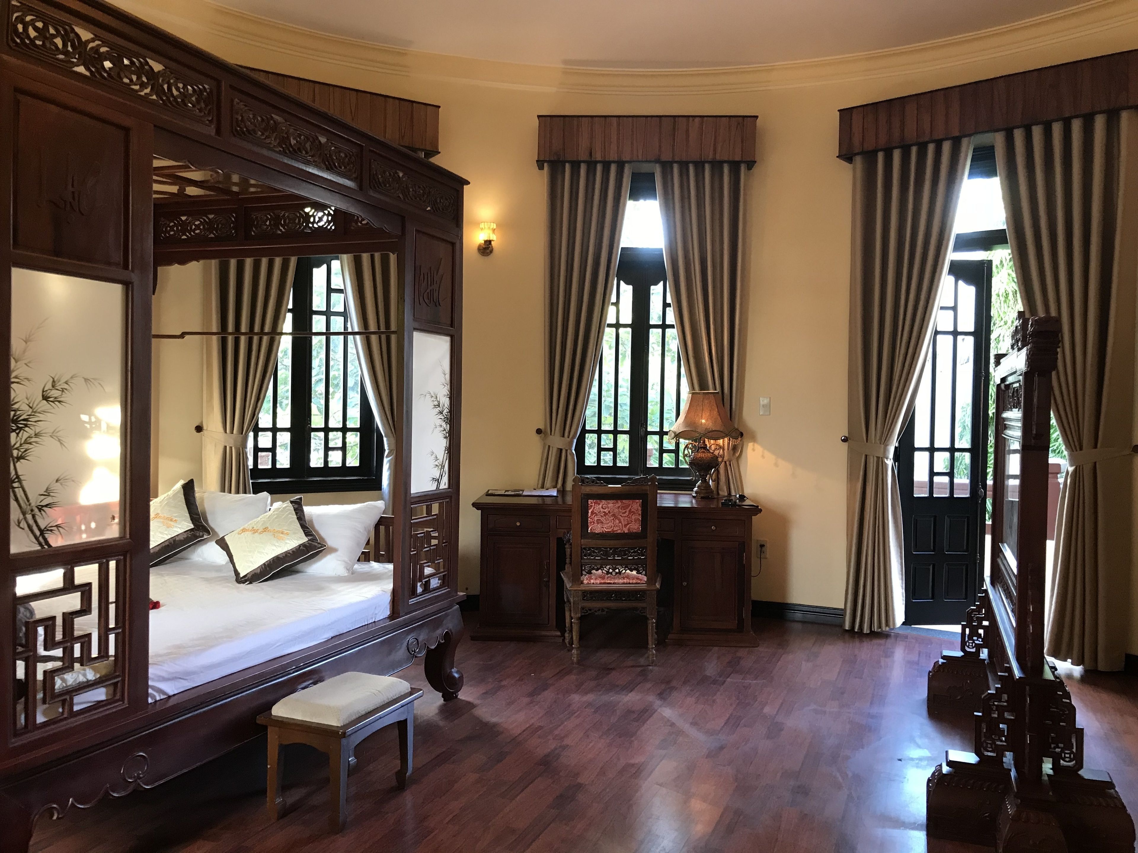 Honeymoon Double Room, Balcony | 1 bedroom, blackout drapes, soundproofing, iron/ironing board