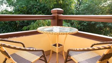 Superior driepersoonskamer, balkon | Balkon