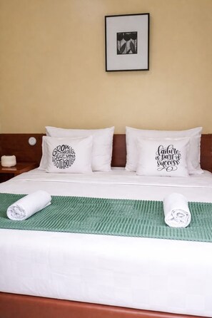 2 habitaciones, sistema de insonorización y ropa de cama 
