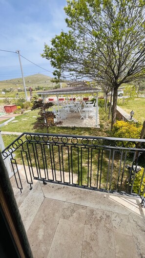 Front of property - Adacayi Otel (Bozcaada)