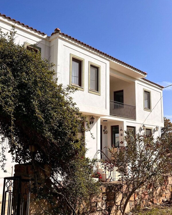 Adaçayı Otel - Bozcaada