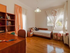 Huvila, 3 makuuhuonetta | 3 makuuhuonetta, äänieristys, silitysrauta/-lauta, ilmaiset vauvansängyt