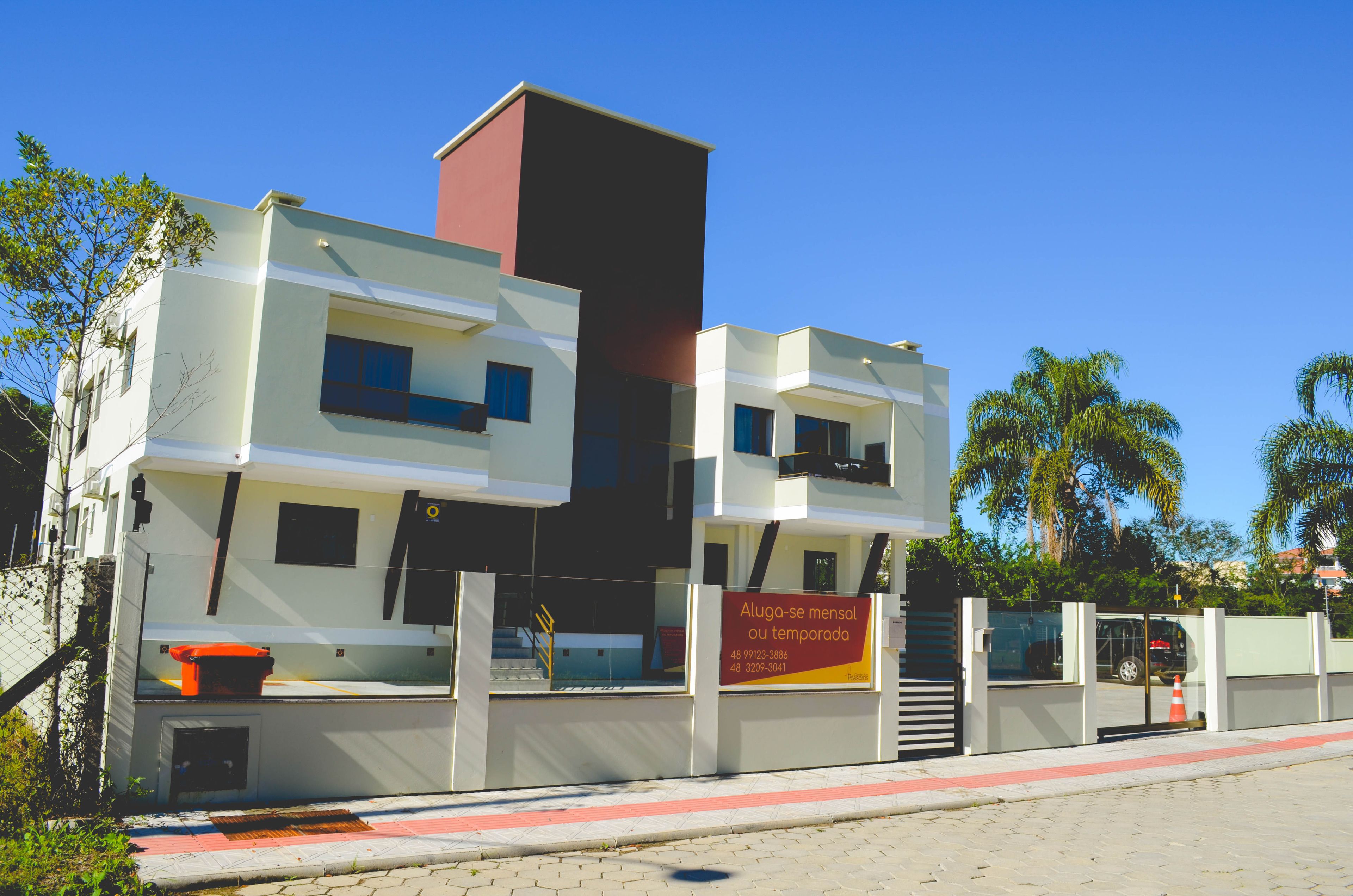 Façana frontal de l'allotjament